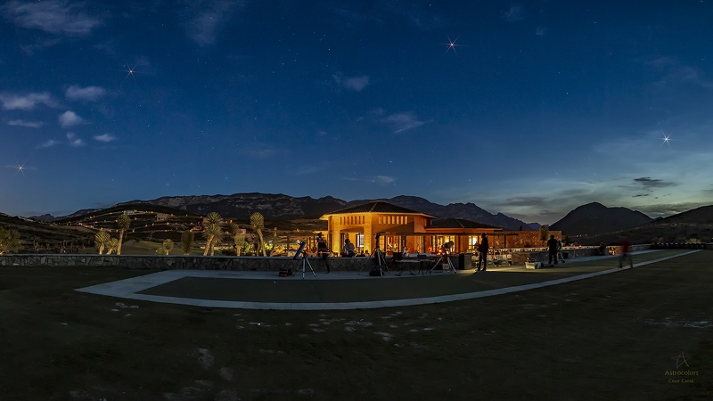 4 planets over García, Mexico